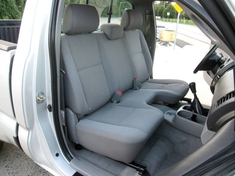 Used 2006 Toyota Tacoma 4x4 Regular Cab w/ Standard Pkg #1 image 24