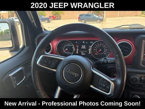 Used 2020 Jeep Wrangler Unlimited Rubicon w/ LED Lighting Group AWD/4WD image 16