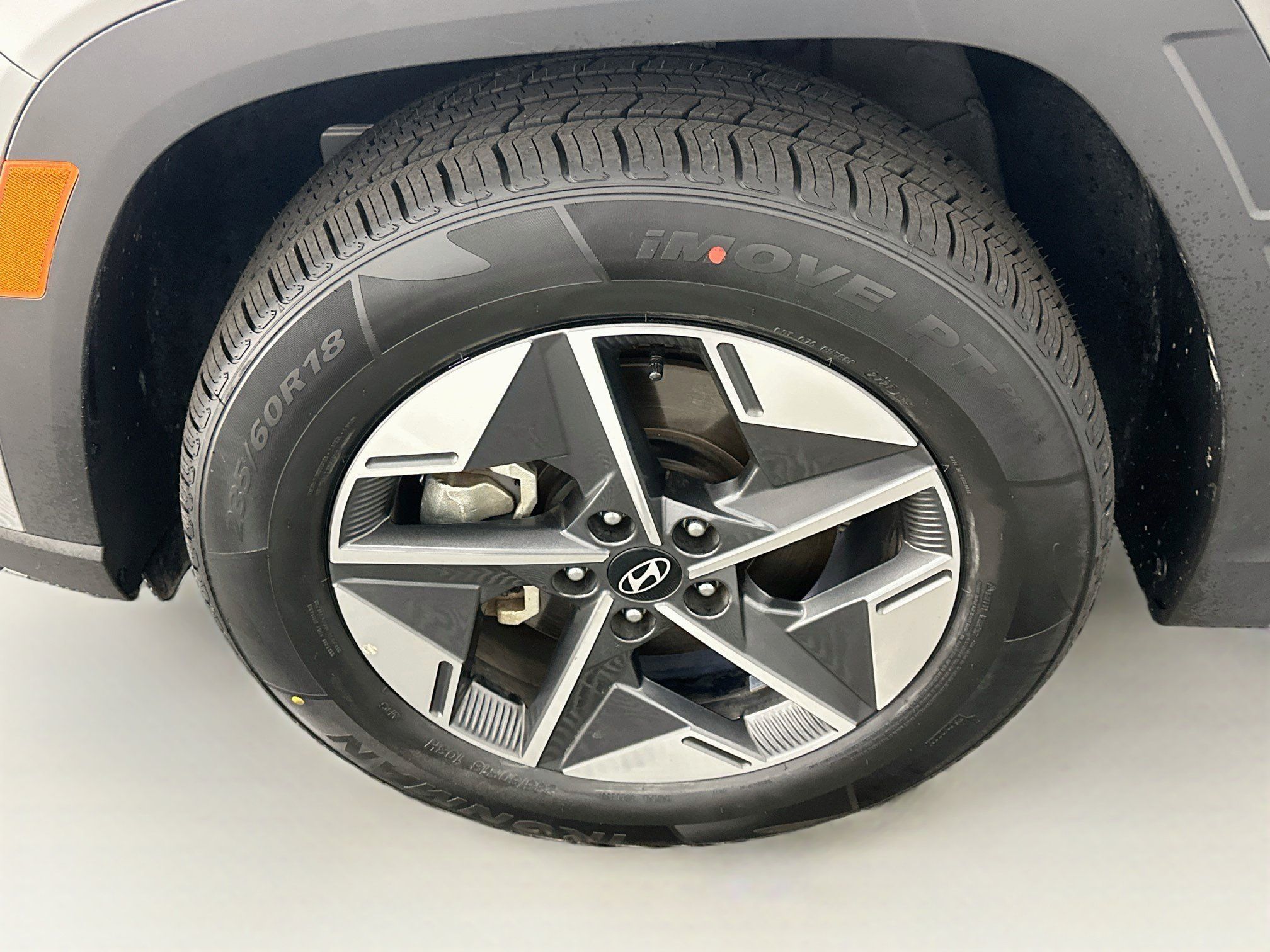 Used 2025 Hyundai Tucson SEL AWD/4WD image 11