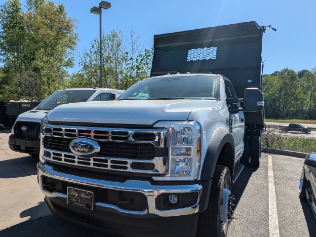 Used 2025 Ford F550 4x4 Regular Cab Super Duty image 6