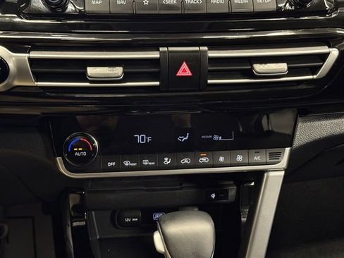 Used 2022 Kia Seltos EX image 23