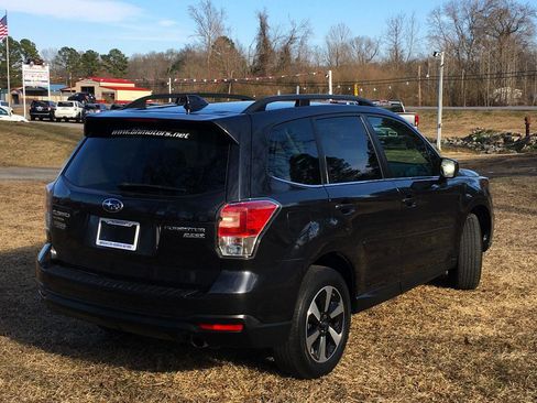 Used 2017 Subaru Forester 2.5i Limited image 6