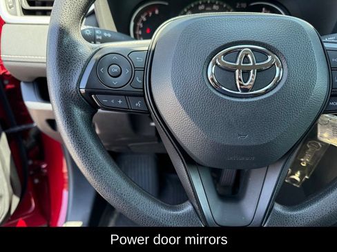 Used 2025 Toyota RAV4 LE AWD/4WD image 12