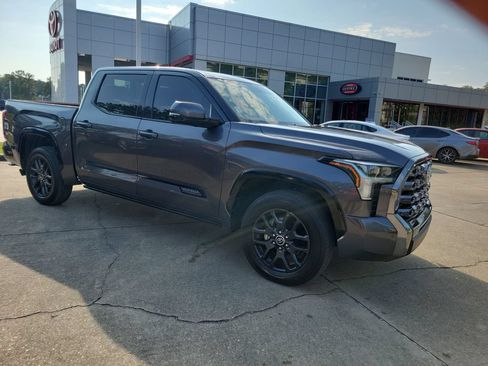 Used 2023 Toyota Tundra Platinum RWD image 7