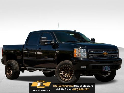 Certified 2013 Chevrolet Silverado 1500 LTZ w/ LTZ Plus Package AWD/4WD image 3