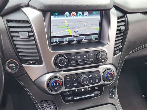Used 2020 Chevrolet Suburban Premier image 16
