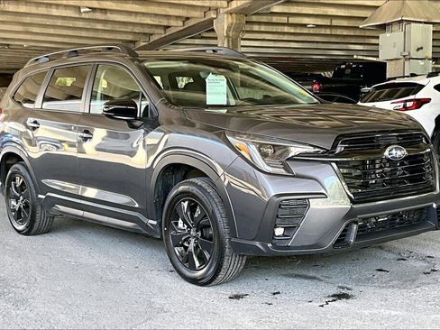 Certified 2026 Subaru Ascent Premium AWD/4WD image 18