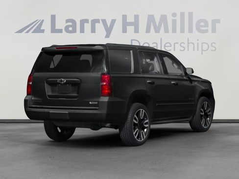 Used 2019 Chevrolet Tahoe Premier AWD/4WD image 2