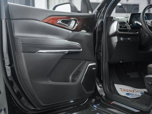 New 2026 Chevrolet Traverse RS w/ LPO, Floor Liner Package image 43
