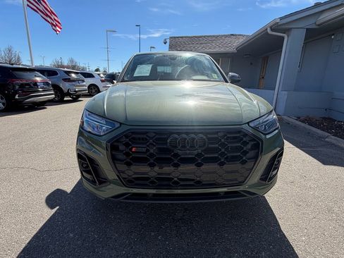 Used 2023 Audi SQ5 Premium Plus w/ Premium Plus Package AWD/4WD image 2