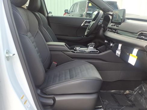 Used 2026 Mitsubishi Outlander LE FWD image 8