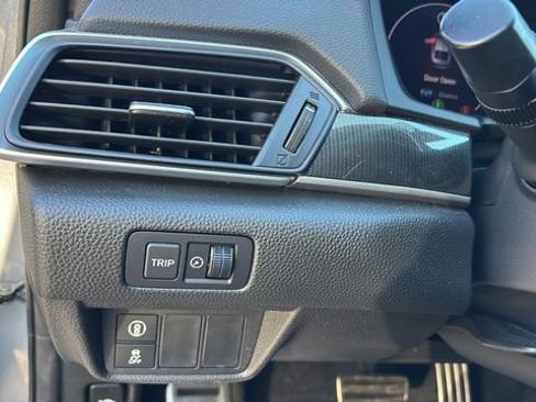 Used 2022 Honda Accord Sport image 21
