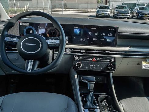 New 2026 Hyundai Tucson SEL image 14