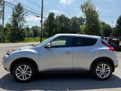 Used 2013 Nissan Juke SV AWD/4WD image 4