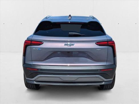 New 2025 Chevrolet Blazer EV LT image 6
