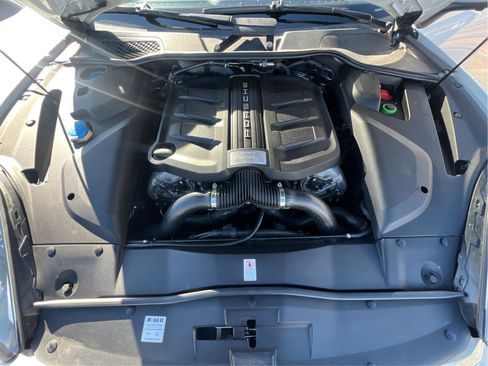 Used 2017 Porsche Cayenne S image 20