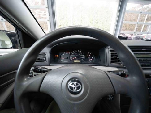 Used 2007 Toyota Corolla CE image 13