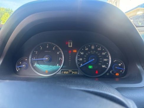 Used 2010 Honda Crosstour EX image 28