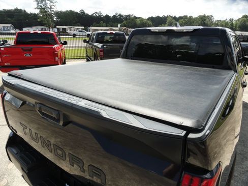 Used 2022 Toyota Tundra SR w/ SR Tow Package AWD/4WD image 6