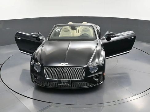 Certified 2023 Bentley Continental GT V8 AWD/4WD image 36