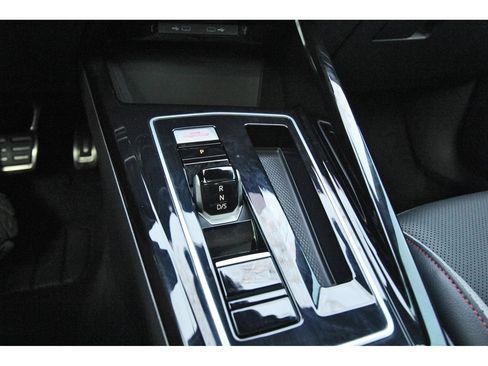 Certified 2026 Volkswagen GTI Autobahn FWD image 29