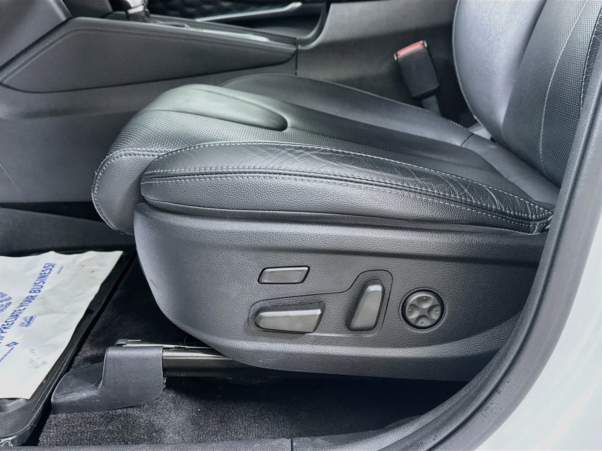 Used 2020 Hyundai Santa Fe Limited AWD/4WD image 20