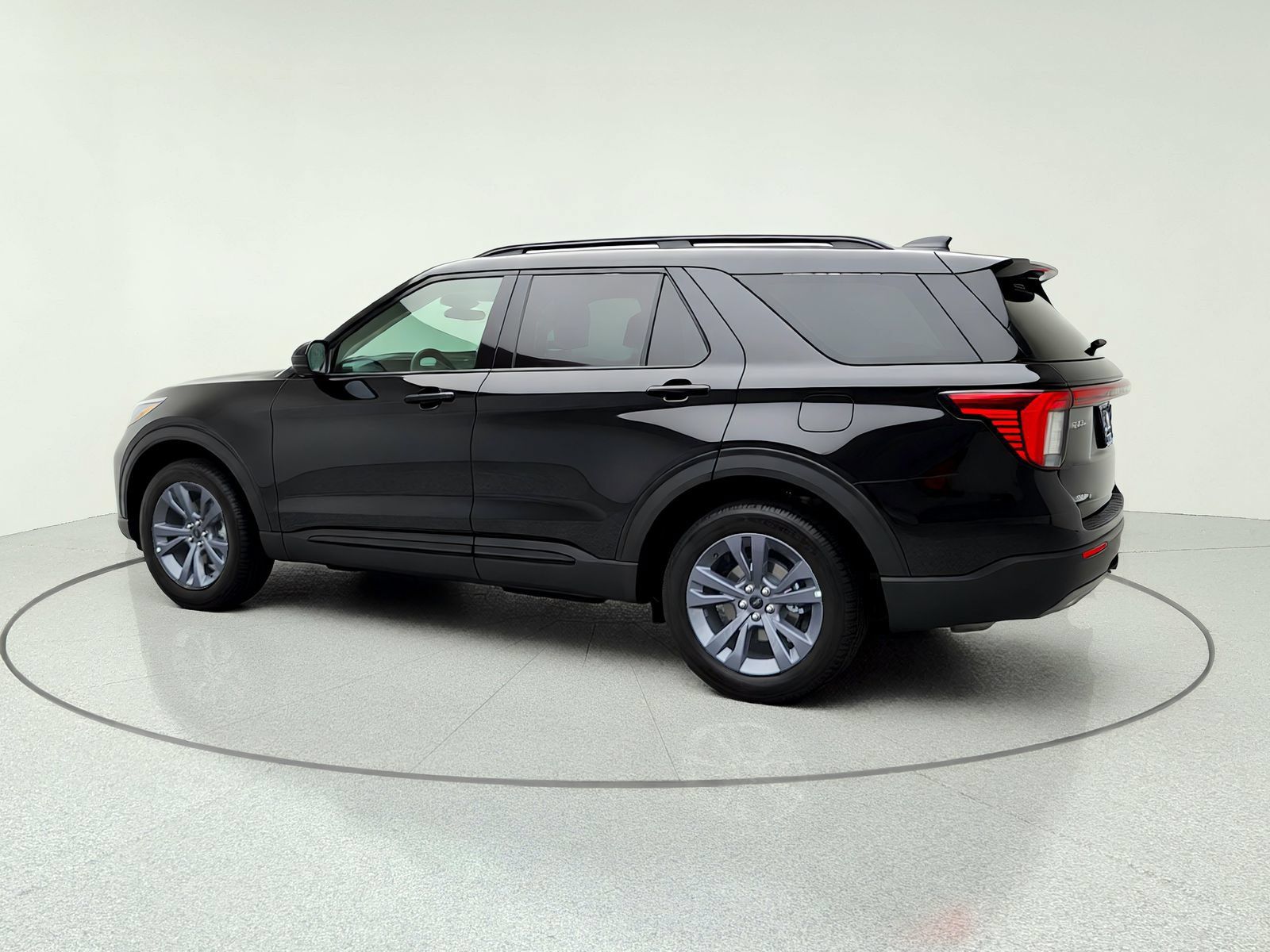 New 2026 Ford Explorer Active w/ Active Comfort Package AWD/4WD image 5
