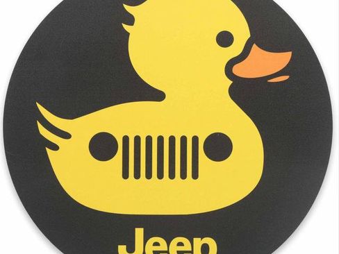 Used 2023 Jeep Wrangler Unlimited Sahara image 2