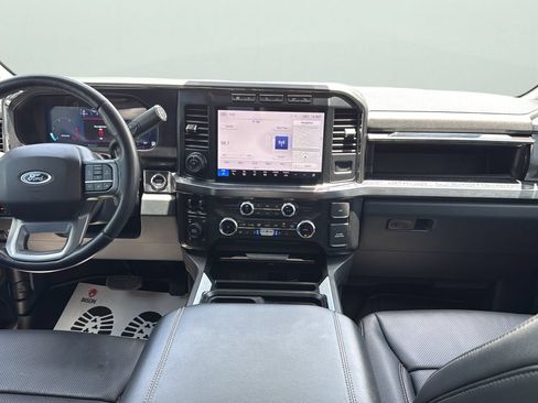 Used 2024 Ford F250 Lariat w/ Lariat Ultimate Package AWD/4WD image 21