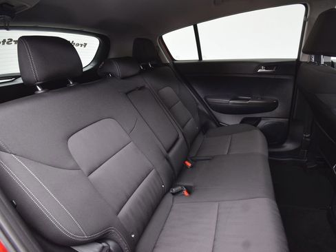 Used 2021 Kia Sportage LX image 20