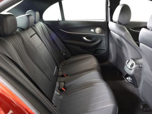 Used 2021 Mercedes-Benz E 350 4MATIC Sedan w/ Premium Package image 36