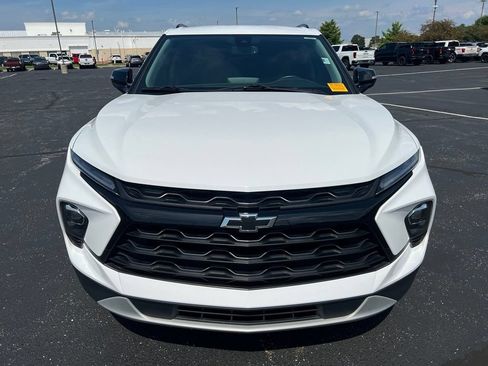 Used 2024 Chevrolet Blazer LT w/ Midnight/Sport Edition FWD image 6
