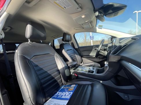 Used 2022 Ford Edge SEL w/ Convenience Package image 11