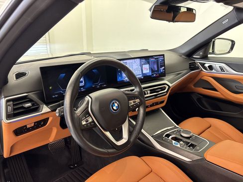 Used 2023 BMW i4 eDrive40 w/ Premium Package image 4