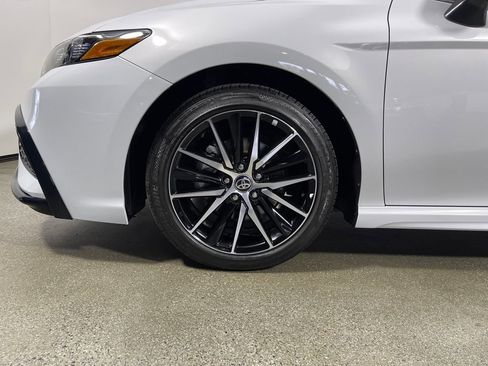 Certified 2024 Toyota Camry SE image 11
