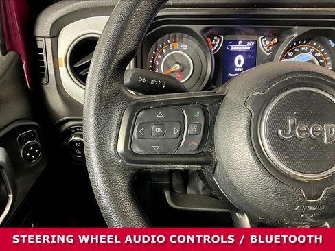 Used 2024 Jeep Gladiator Sport AWD/4WD image 12