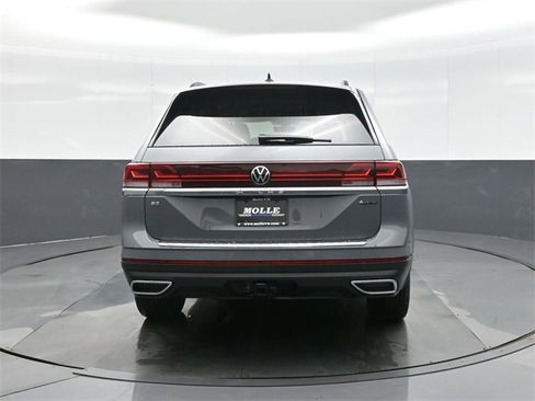 New 2026 Volkswagen Atlas SE image 6