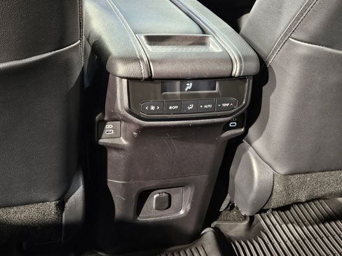 Certified 2024 Toyota Grand Highlander FWD image 36