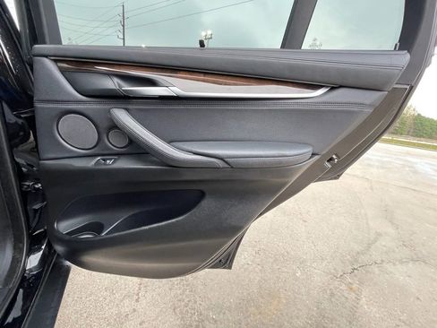 Used 2015 BMW X5 xDrive50i image 40