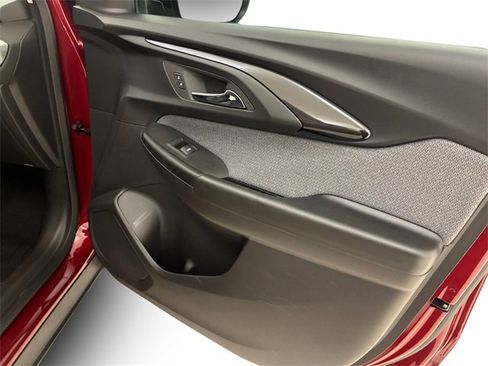 Used 2023 Chevrolet TrailBlazer LT w/ Convenience Package image 15