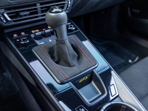 Used 2022 Porsche 911 GT3 image 43