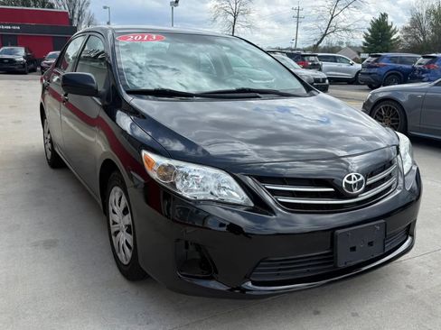 Used 2013 Toyota Corolla LE image 2