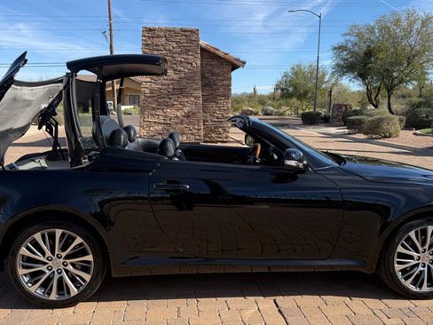 Used 2010 Lexus SC 430 Convertible image 10