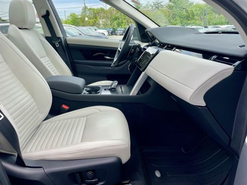 Certified 2025 Land Rover Discovery Sport S AWD/4WD image 15