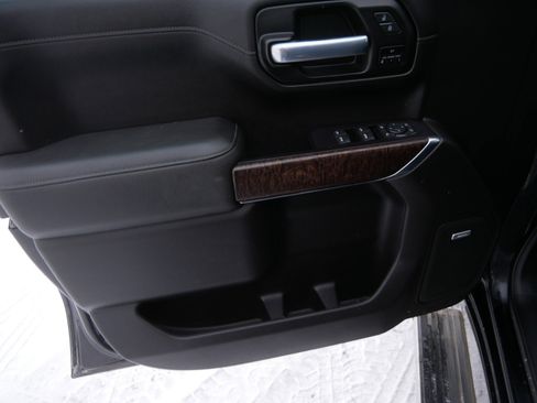 Used 2021 GMC Sierra 1500 Denali w/ Denali Ultimate Package image 22