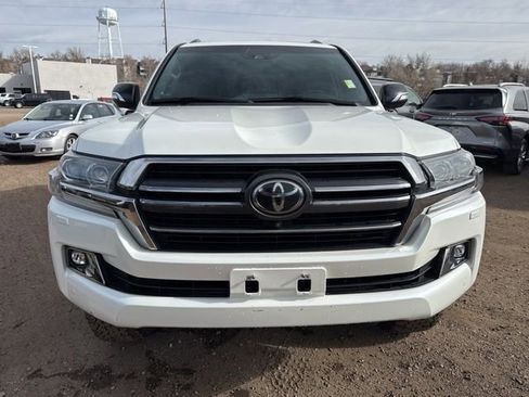 Used 2021 Toyota Land Cruiser Heritage Edition image 9