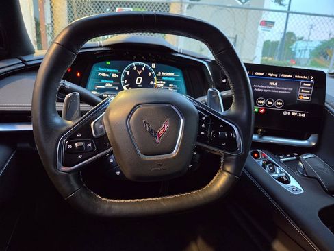 Used 2021 Chevrolet Corvette Stingray Preferred Cpe w/ Z51 Performance Package RWD image 25