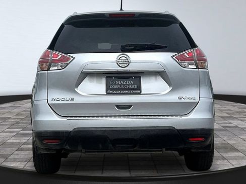 Used 2015 Nissan Rogue SV AWD/4WD image 6