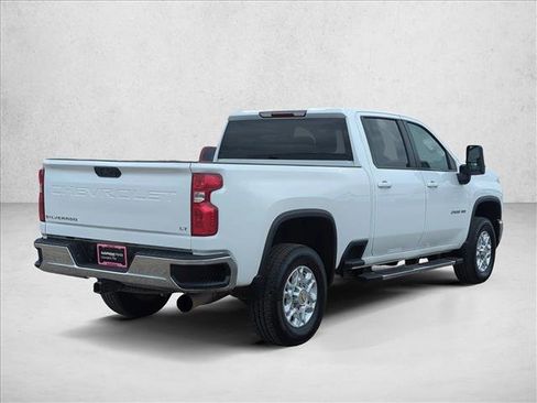 Used 2024 Chevrolet Silverado 2500 LT image 6