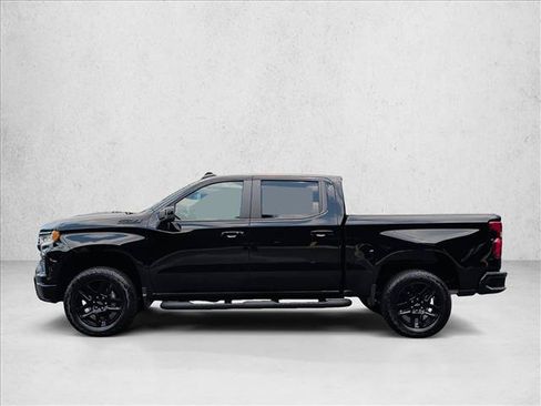 Used 2025 Chevrolet Silverado 1500 LT Trail Boss w/ Convenience Package II AWD/4WD image 8